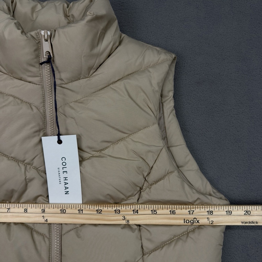 NWT COLE HAAN Womens Size S Collared Zip Front Chevron Dune Quilted Puffer Vest - Picture 4 of 7